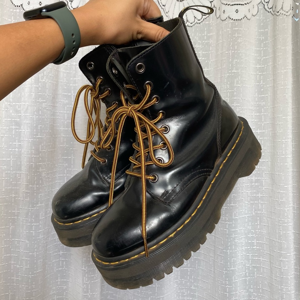 SOLD dr. marten jadon platform boots